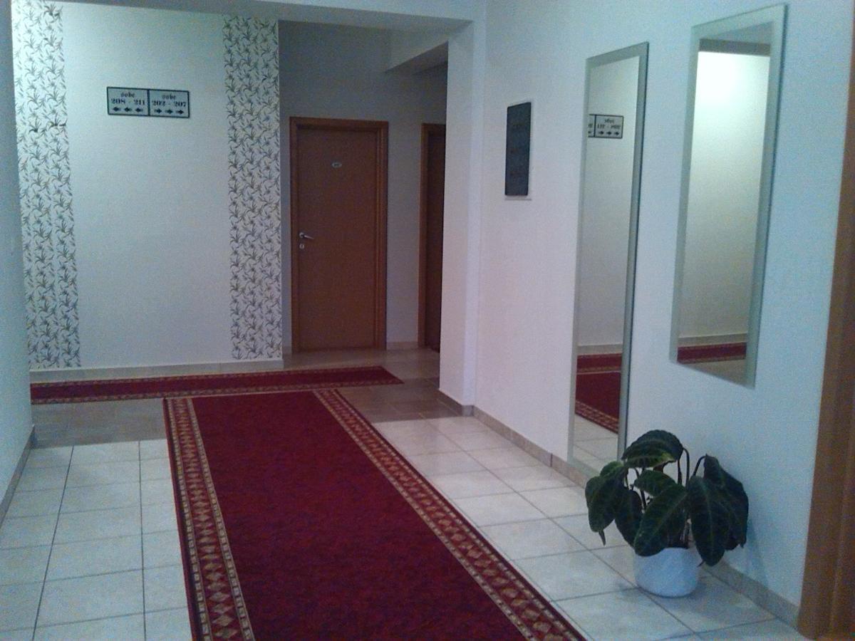 Motel Maks Kiseljak Exterior photo